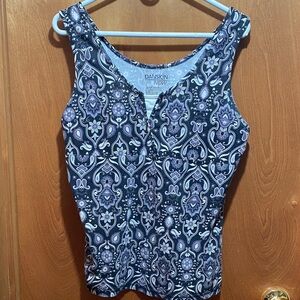 Danskin Women's Active XL Black and White Tank Top